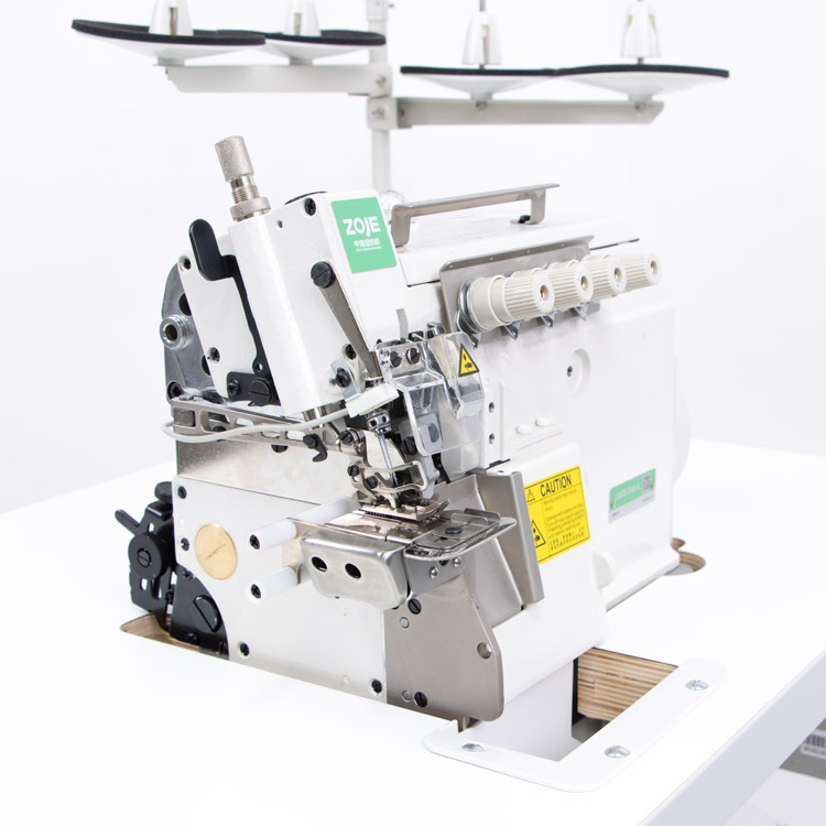 4-thread cylinder bed overlock (safety stitch) machine, for light and medium materials, with built-in AC Servo motor - complete sewing machine