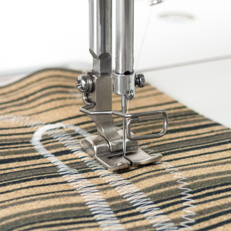 ZOJE ZJ20U93 SET - Zigzag machine with energy-saving AC Servo motor - complete sewing machine - 4 Zigzag machine with energy-saving AC Servo motor - complete sewing machine