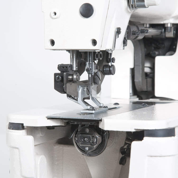 Buttonhole machine with built in motor - machine head